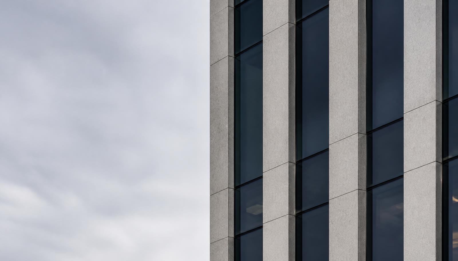 Fassade eines mittelständischen Unternehmenssitzes